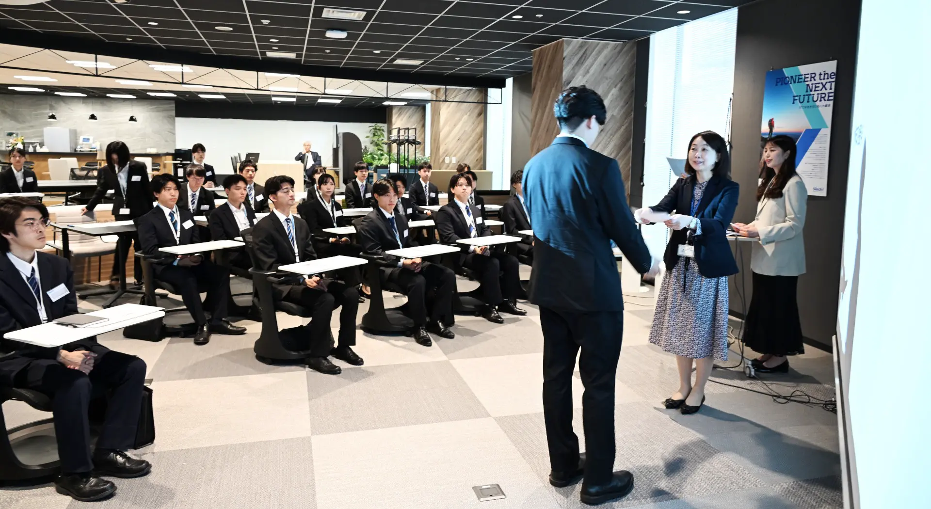 2026年度内定式が開催されました！座談会や懇親会など多彩なプログラム